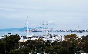 Flisvos Seafront-Marina Apartment